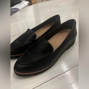 Basically brand new. Purchased too big.